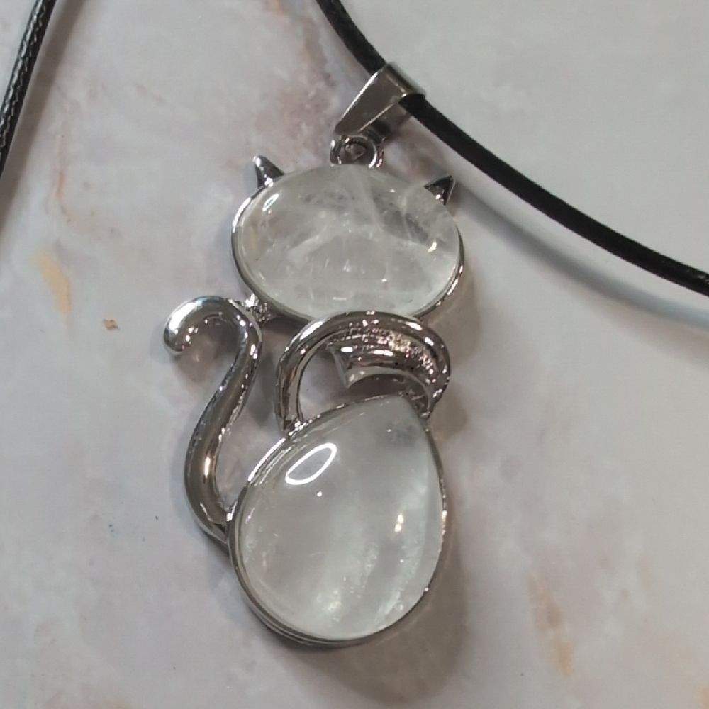 Silver Toned Cat Pendant Necklace - Picture 2 of 2